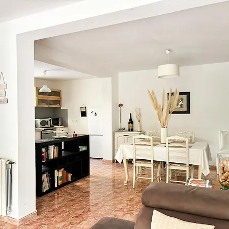 Entre Et Pic Saint Loup